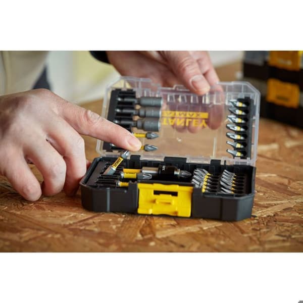 Skruvmejselbitssats - Stanley - STA88557-XJ - 32 delar - Stål - Impact Torsion