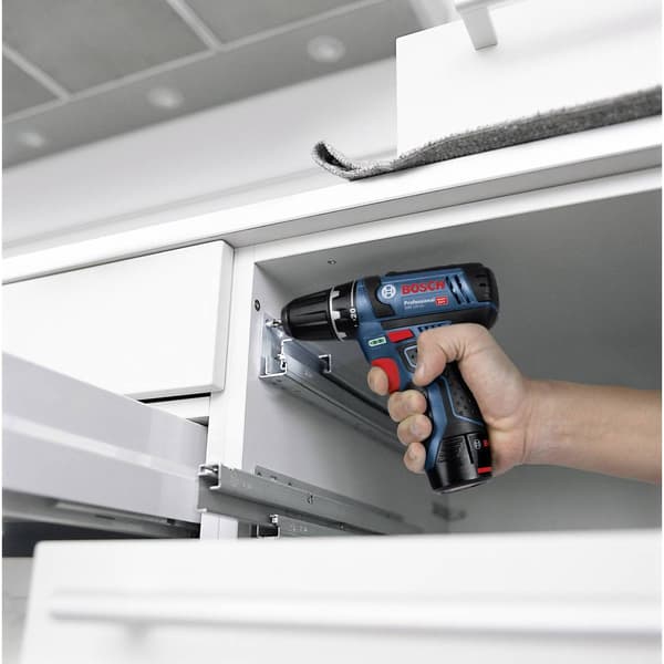 Bosch Professional GSR 12V-15 0615990G6L Borrskruvdragare batteri 12 V 2 Ah, 4 Ah Li-Ion inkl. 2x batterier, inkl. ladd
