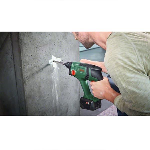 Bosch Professional Nedrivningshammer Universalhammer 18v 2x2.5ah Søvfarvet