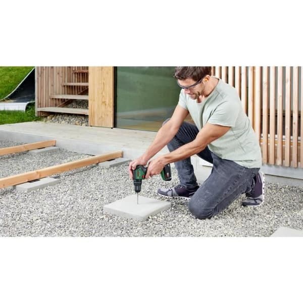Bosch UniversalImpact 18V60 bore-/skruemaskine (INTET batteri INTET oplader)