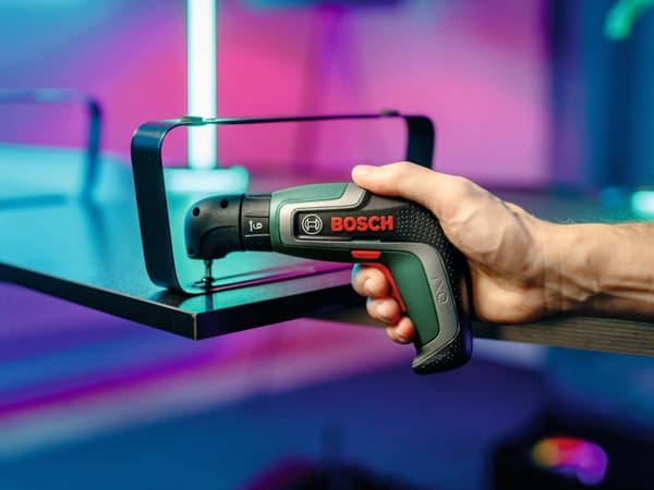 Bosch IXO 7 Basic batteridrevet skruemaskine