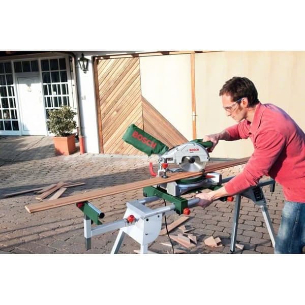 Bosch sågbord - PTA 2400 (Levereras med monteringsadapter och verktygsfixeringsset)