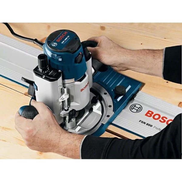 Övrigt tillbehör Bosch Professional FSN OFA-adapter för fräsning med styrskenor - 1600Z0000G