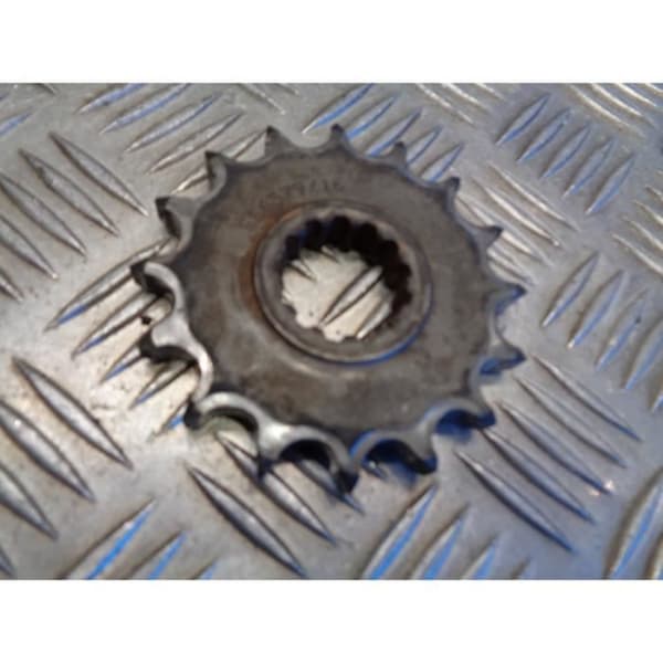 kedjehjul 16 tänder motorcykel yamaha yzf 1000 r1 2004 - 06 jyarn12 rn12 5vy- USED