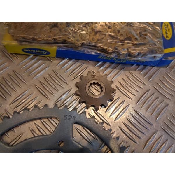 kedjesats förstärkt ej 420 pinion 13 x krona 52 tänder motorcykel peugeot 50 xp6 sarkany