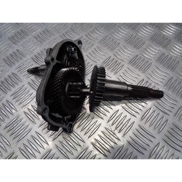 transmission kugghjul qj40 axel vevhus kinesisk skoter 50 gy6 2 takt 1e40qmb Keeway cpi adly sachs tnt generisk- USED