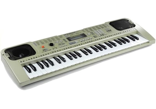 Lelunäppäimistö - USB-sisääntulolla - mikrofonilla