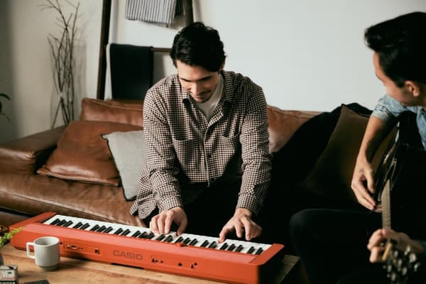 Casio CT-S1 digitaalinen syntetisaattori 61 punainen