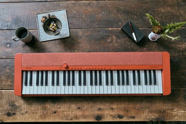 Casio CT-S1 digitaalinen syntetisaattori 61 punainen