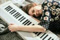 Pikkukuva 7 / 10: Casio CT-S1 Digitaalinen syntetisaattori 61 Valkoinen