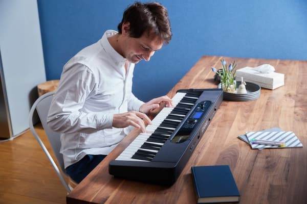 Casio CT-S400 synthesizer Digital synthesizer 61 Svart