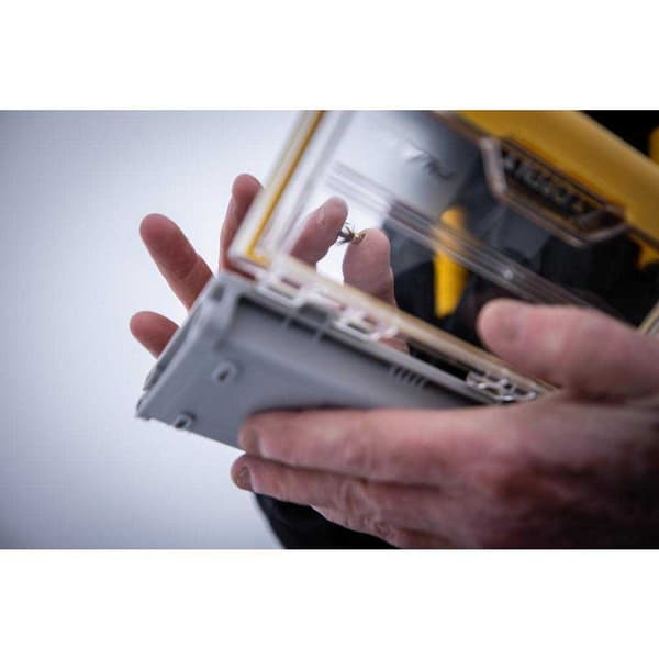 Plano Lokke Boks Edge™ Micro Tungsten Gylden