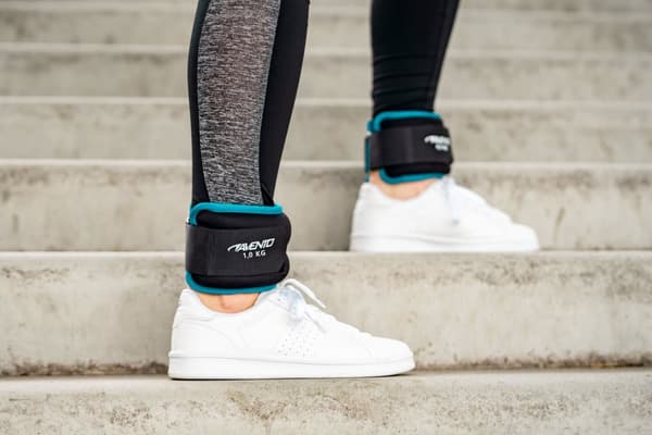 Wrist/ankle weight neopreen AVENTO 42AE 2X1kg Black/Blue