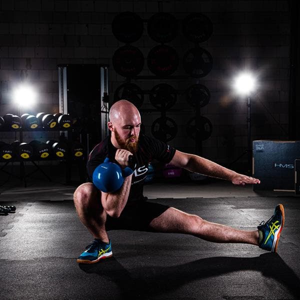 KNV28 SININEN KETTLEBELL VALURAUTA VINYYLIPINNOITETTU HMS