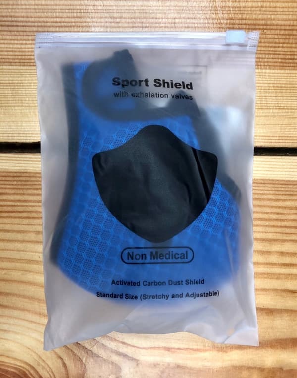 PUNAINEN URHEILUMASKISARJA + 3 x PM 2.5 -SUODATIN