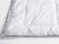 Pikkukuva 8 / 9: Peitto 220 x 240 cm japara-puuvillapäällinen mikrokuitutäyte 2 hlö konepestävä 9 TOG