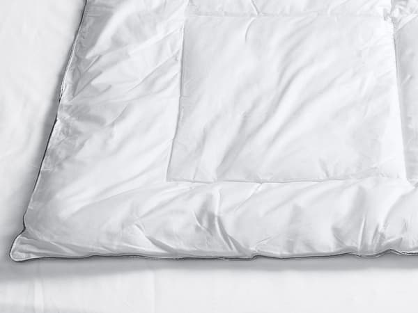 Peitto 135 x 200 cm japara-puuvillapäällinen mikrokuitutäyte 1 hlö konepestävä 9 TOG