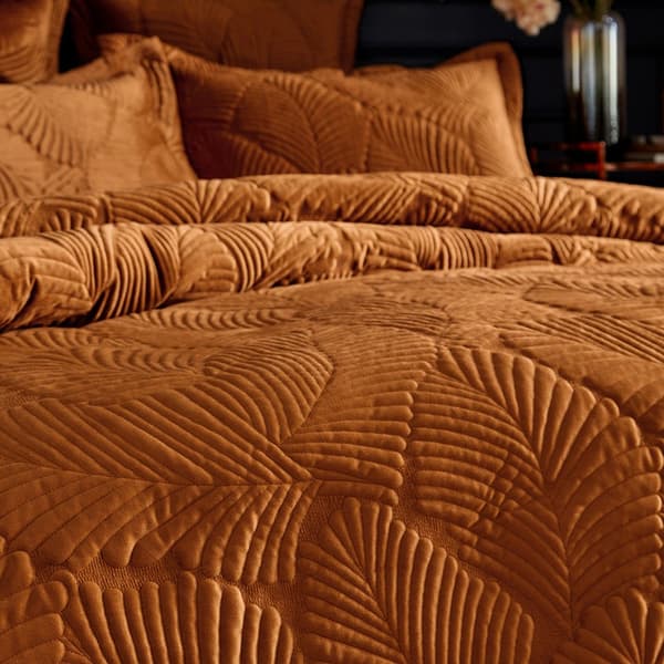 Paoletti Palmeria Velvet Quilted Duvet Cover Set
