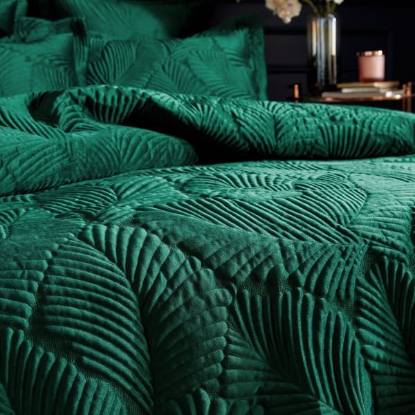 Paoletti Palmeria Velvet Quilted Duvet Cover Set