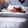 Miniatyrbillede 3 af 4: The Linen Yard Spøgelse Tufted Halloween dynebetræk sæt