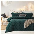 Pikkukuva 1 / 3: The Linen Yard Tufted Christmas Tree Duvet Cover Set
