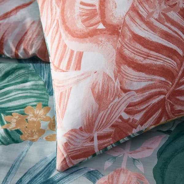 Furn Medinilla Tropical Duvet Cover Set
