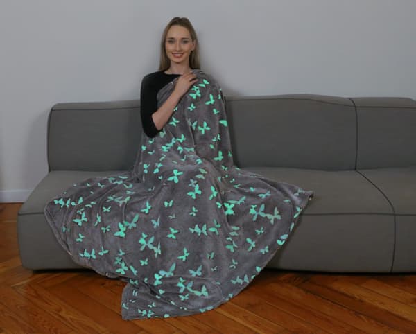 KANGURU Fjärilar Glow-in-Dark Pläd  130 x 150 cm