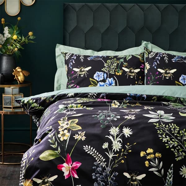 Wylder Midnight Bee Velvet Floral Duvet Cover Set