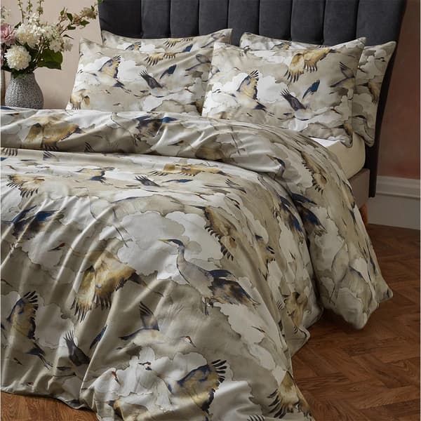 EW By Edinburgh Weavers Flyway Exotic Contrast Piping Duvet Cover Set