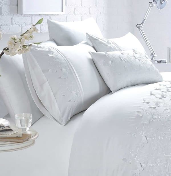 Belle maison Rapport Hem Lyxigt Sängkläder Set med Vit Fjärilsbroderat påslakan