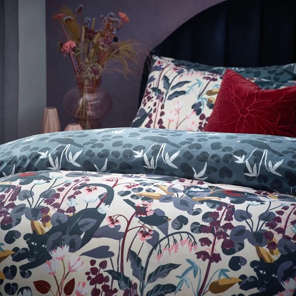 Furn Midnight Reversible Panther Duvet Cover Set