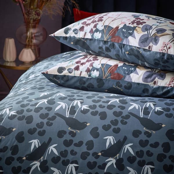 Furn Midnight Reversible Panther Duvet Cover Set