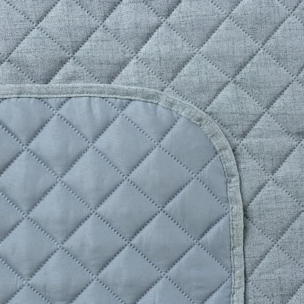 Dekorativt LINEN överkast 220x240 blått quiltat i ett geometriskt mönster