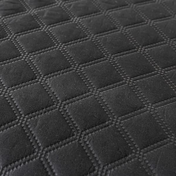 RUFFY dekorativt tæppe 160x220 quiltet med dikkedarer sort