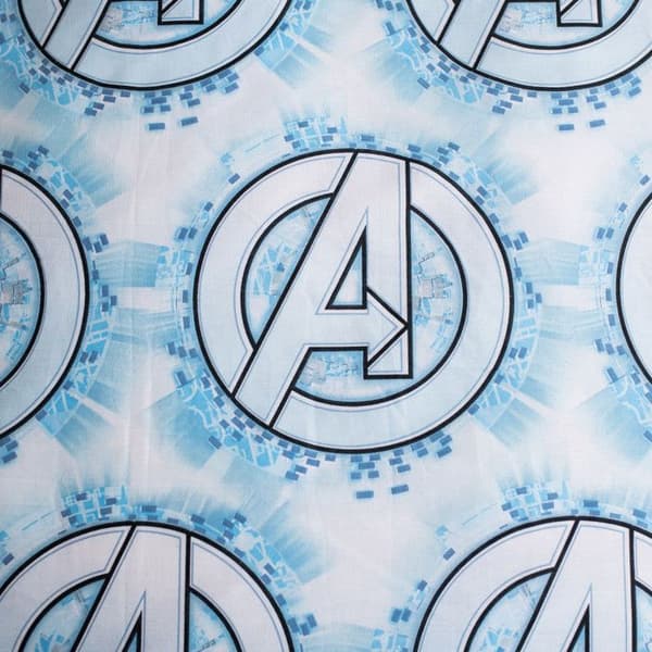 Barn duvetcover - Avengers - 140x200 cm - 100% bomull - Dubbelsidig - Kuddöverdrag 70x90 cm