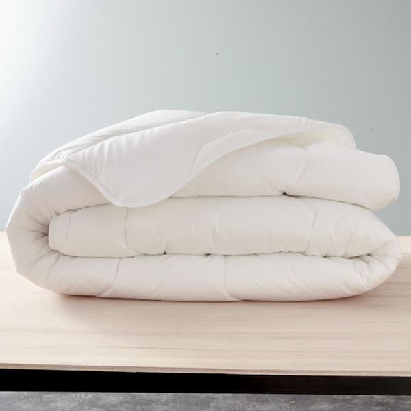 Mycket varmt Blanrêve täcke 260 x 240 cm Polycotton “Comfort” sortiment med anti-kvalsterbehandling Soft &amp; vård