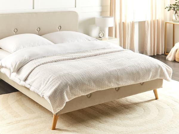 Päiväpeitto luonnonvalkoinen keinoturkis 150 x 200 cm kohokuvio pörröinen suorakulmio perinteinen