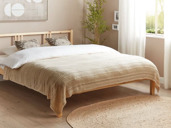 Sengeteppe Beige Bomullsstoff 150 x 200 cm Dekorativt sengetøy Klassisk design Soverom