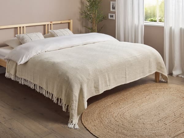 Päiväpeite vaalea beige puuvilla 200 x 220 cm hapsut geometrinen salmiakkikuvio