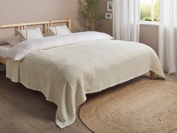 Päiväpeite vaalea beige puuvilla 220 x 240 cm vohvelikangas moderni perinteinen tyyli