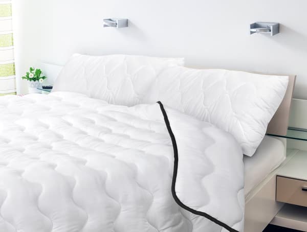 Pude 70x50 cm anti-allergisk quiltet mikrofiber silikone