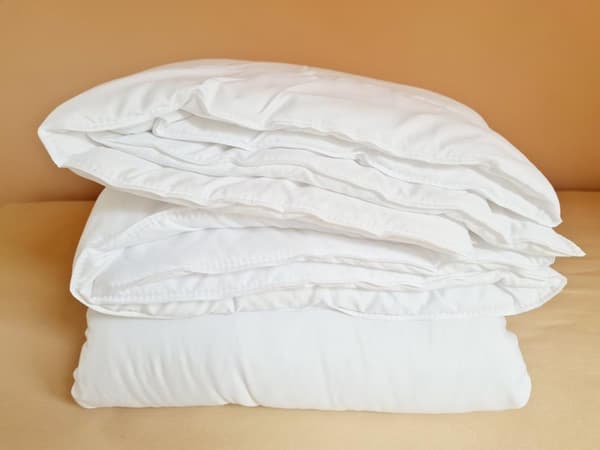 Dyne + pudesæt 160x200 + 70x80 medicinsk DEN FØRSTE hvide