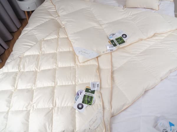 Dundyne VARM 135x200 DREAM creme