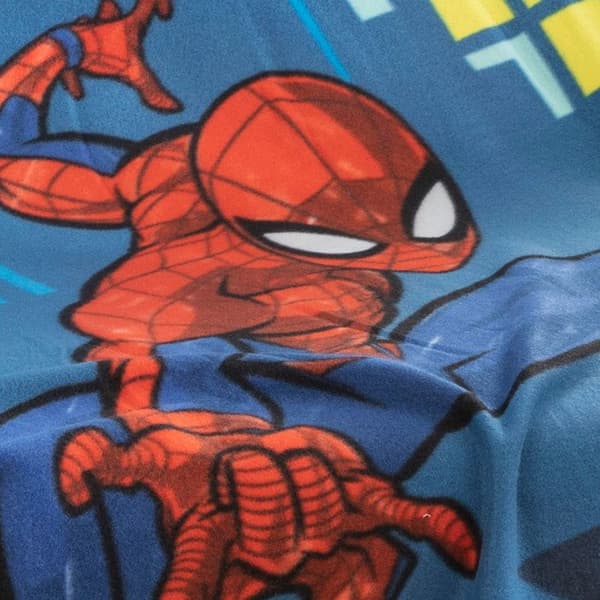 Tryckt fleecefilt, SPIDERMAN HERO. Mått: 110x140cm