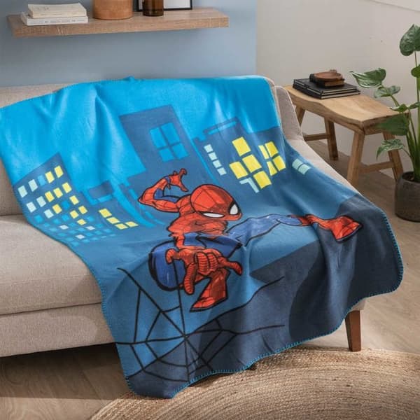 Tryckt fleecefilt, SPIDERMAN HERO. Mått: 110x140cm