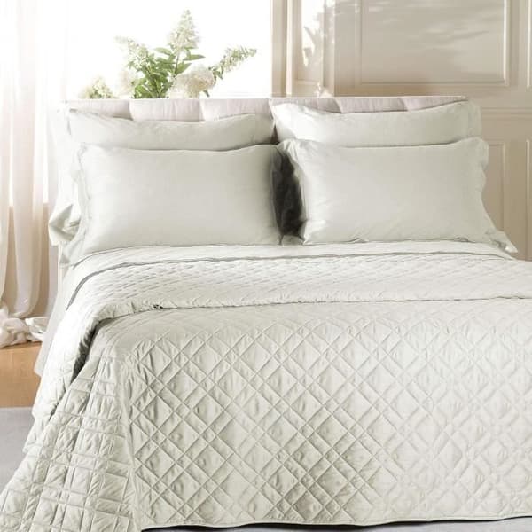 Couette - Caleffi - Douce - 170x265 cm - Tvättbar i maskin - 4 säsonger