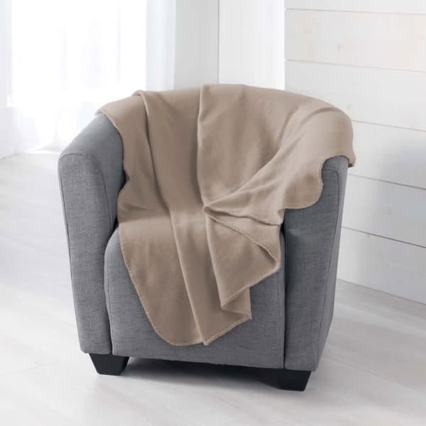 Pläd - MJUK INTERIÖR - Snöig - 125 x 150 cm - Fleece - Taupe