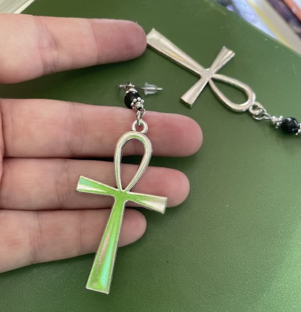 Örhängen Ankh Egyptisk Mytologi Silver Onyx Symbol Kors
