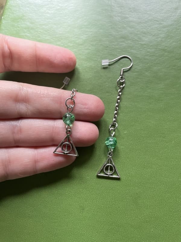 Earrings - Slytherin - Deathly Hallows - Harry Potter - Green- Chain
