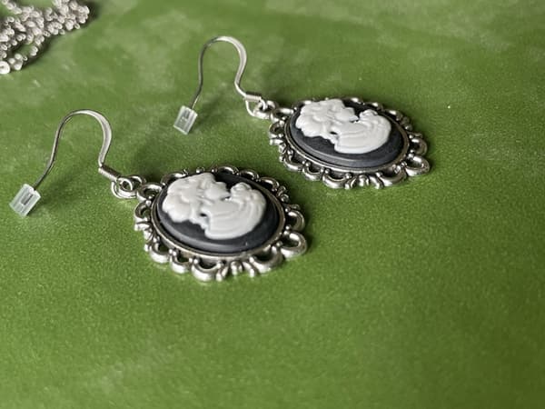 Earrings - Camé - Woman - Black